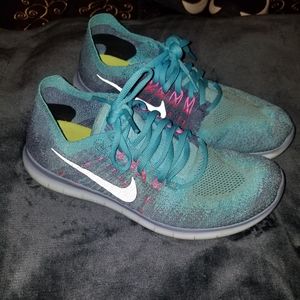 Nike free RN flyknit shoes